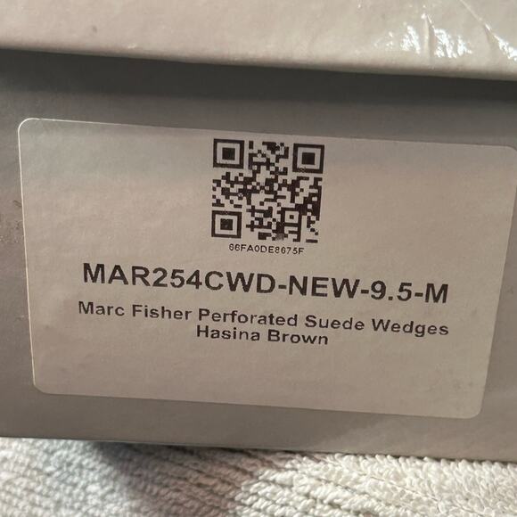 Marc Fisher Hasina Dark Brown Suede Ankle Strap Wedge Sandals Size US 9.5 NIB - Picture 9 of 11